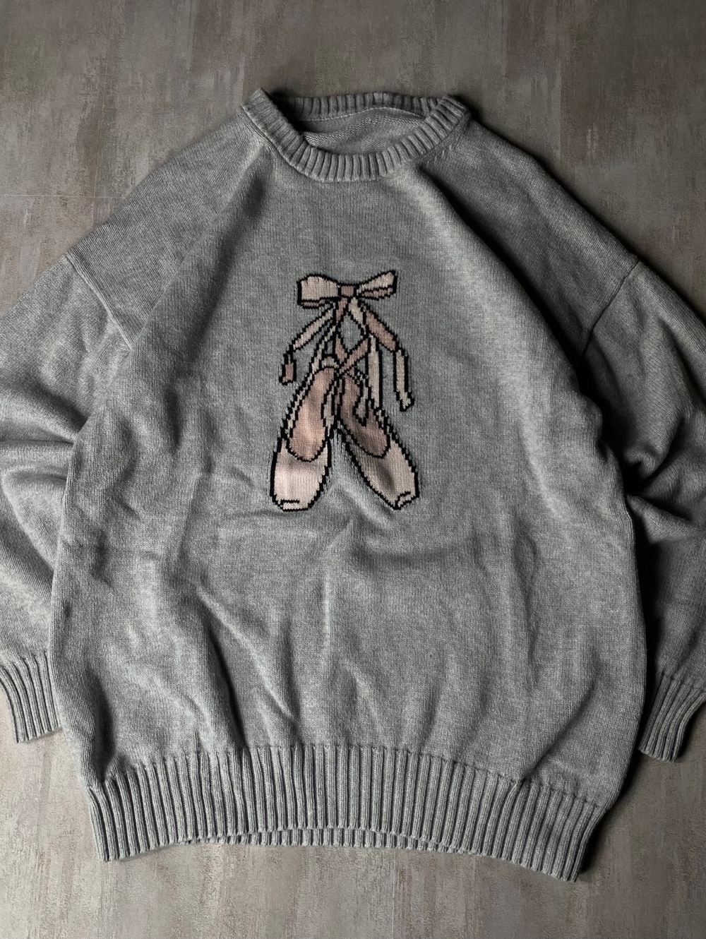 Vintage Ballet Pointe Shoes Knit Sweater Grey Oversized Balletcore Coquette